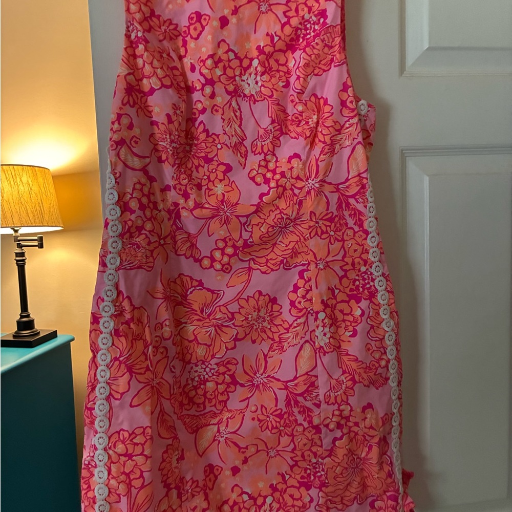 Lilly Pulitzer shift dress-size 4.